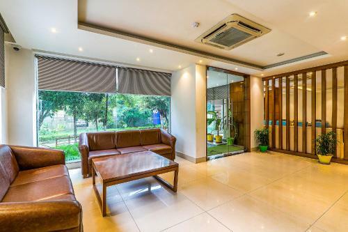 Fabhotel Surya Grand Gomti Nagar