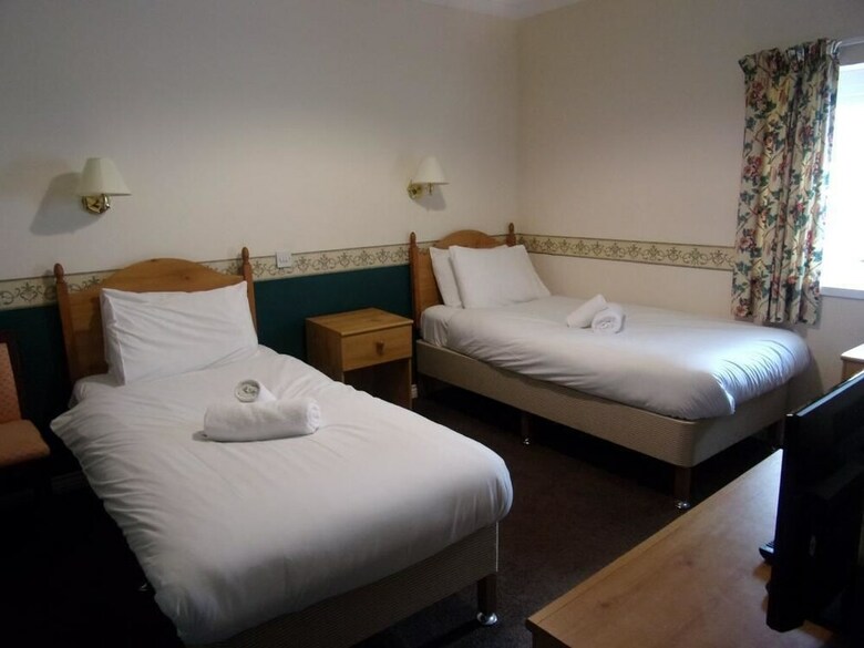 Richmond Arms Hotel
