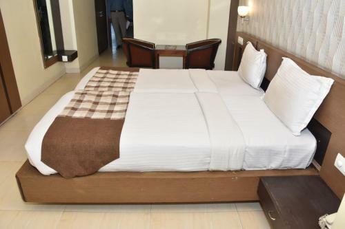 Hotel Baasmandi Continantal