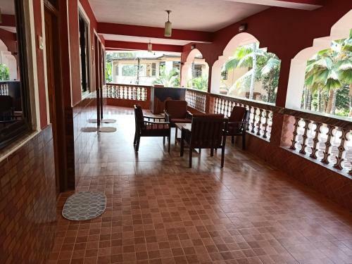 Hostal Benedita Guest House