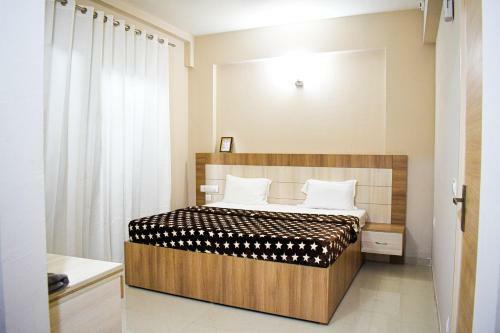 Apartamento Radhika Homes
