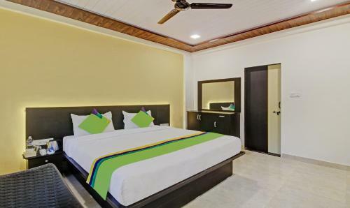 Hotel Treebo Trend Raaya Regency