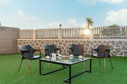 5 Bhk Luxurious Villa With Private Pool ! Kingston Villa Lonavala !