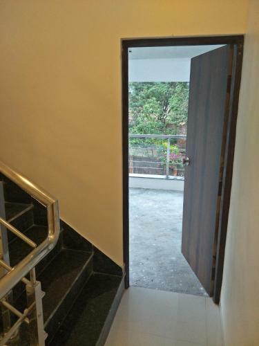 Royal Villa 2 - 3 Bhk A/c Bungalow In Lonavala