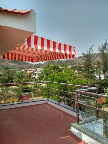 Royal Villa 2 - 3 Bhk A/c Bungalow In Lonavala