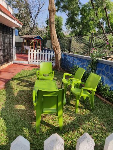Royal Villa 2 - 3 Bhk A/c Bungalow In Lonavala