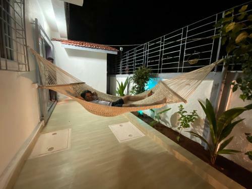 Capetown Villa With Pool, Jacuzzii, Dj, & Hot Bath Tub