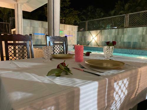 Capetown Villa With Pool, Jacuzzii, Dj, & Hot Bath Tub