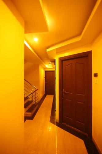 Hotel White Mount