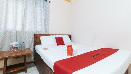 Hotel Reddoorz Hostel @megans Paradisio Beach Resort