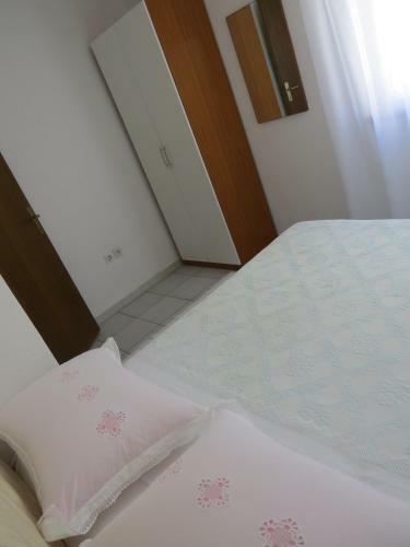 Apartments Lovri? - 30 Meters To The Beach
