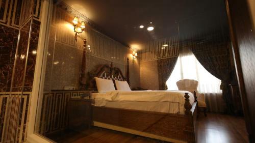 R�nesans L?fe Hotel