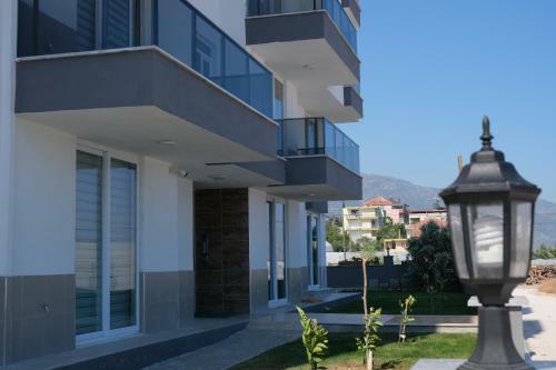 Yildiz Apart
