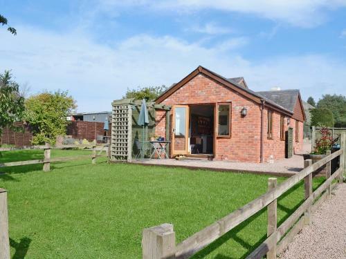 Cwm Lodge
