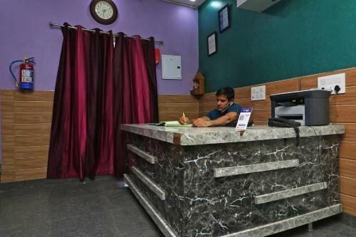 Oyo 43961 Hotel Yatra