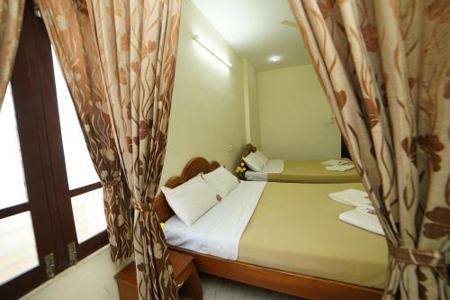Hotel Sgs Lodgings International