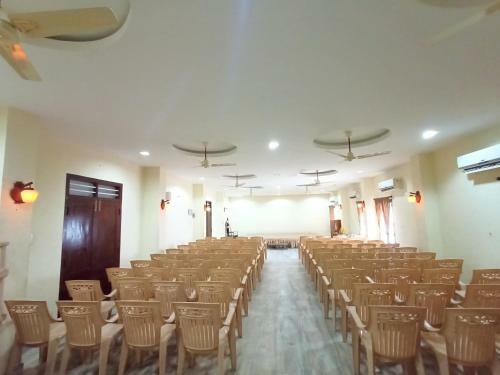 Hotel Sgs Lodgings International