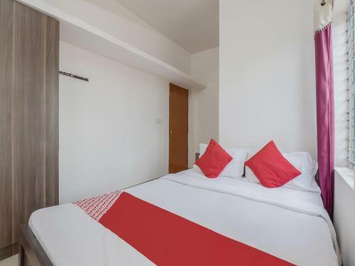 Oyo Flagship 83216 Milano Hotel Mysore