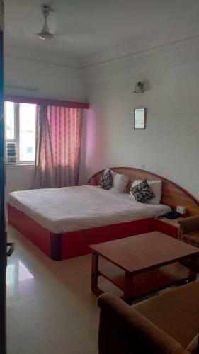 Hotel Darshan Towers