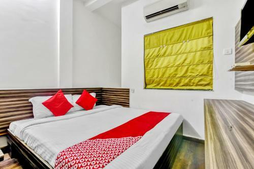 Hotel Oyo 86004 The Aace