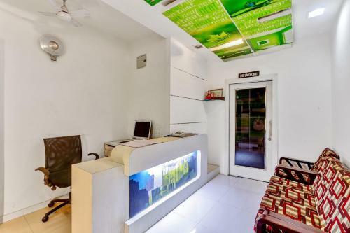 Hotel Oyo 86004 The Aace