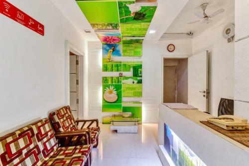 Hotel Oyo 86004 The Aace