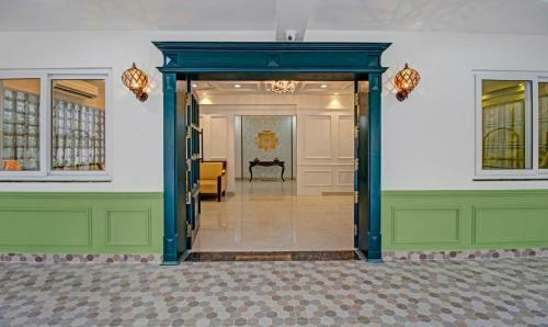 Hotel Treebo Trend Chandraprasth Residency