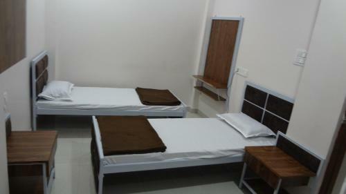 Anand P G Hostel Males Only