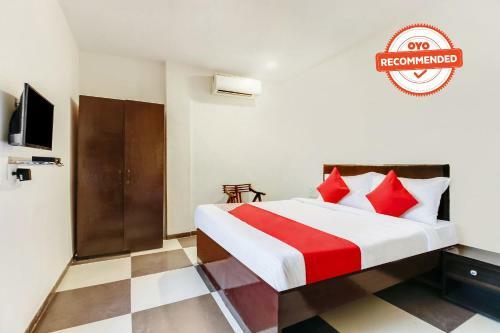 Oyo 79916 Flagship Hotel Orient Eleven