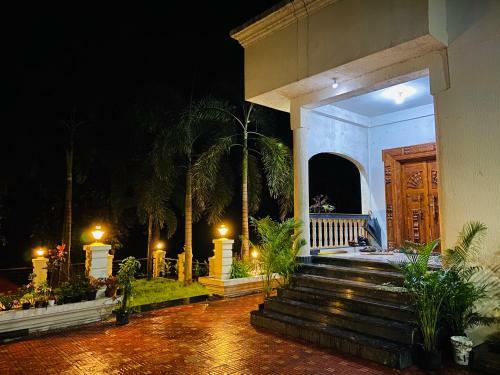 Villa Divine Roots Luxury Stay