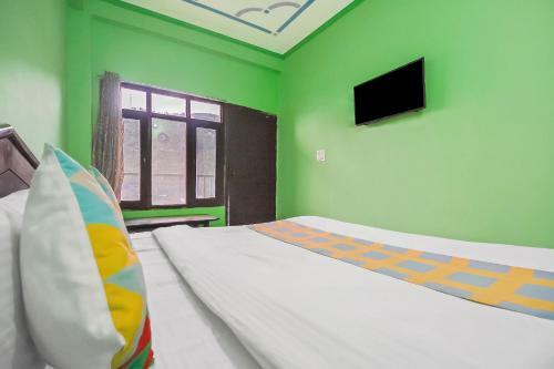 Hostal Oyo Home 80427 Cheerful Stay Kempty