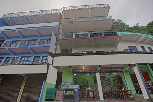 Hostal Oyo Home 80427 Cheerful Stay Kempty