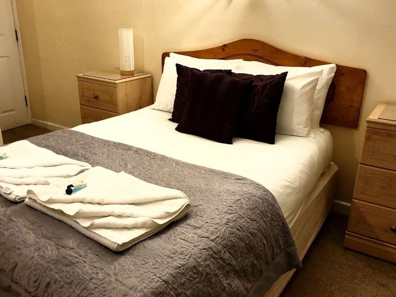 Hostal The Eyre Court