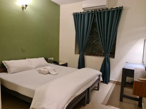Luxe Hotel