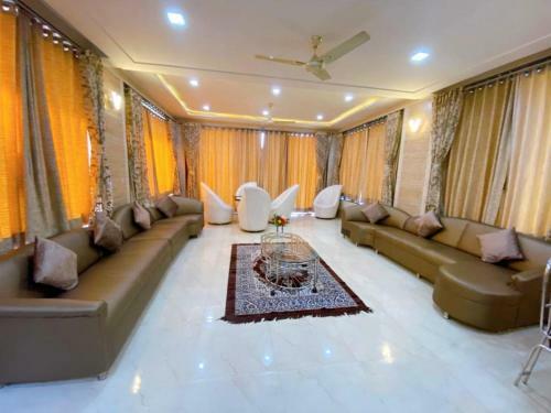Spring Field Villa