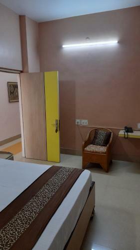 Hotel Petals Inn, Patna