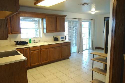 Villa Pineda Palms Estate, 4 Br For 13 Guests