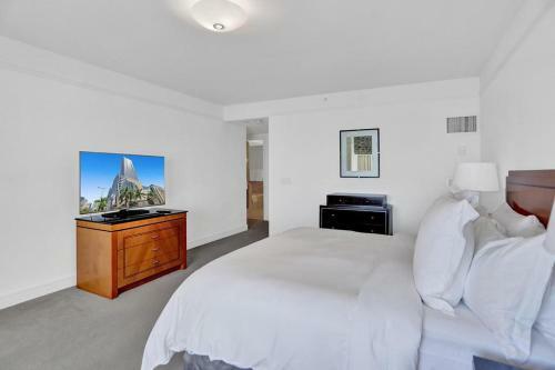 Four Season Hotel Luxurious 2 Bedrooms Apt Fs3206