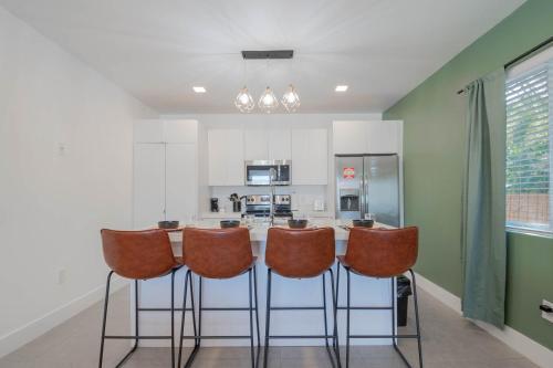 Brand New! 4 Bedroom 2.5 Bath Home Next To Design District