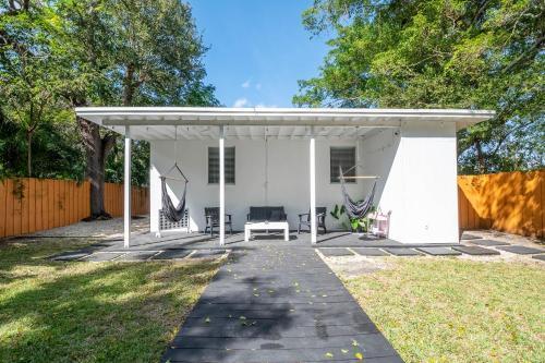 Brand New! 4 Bedroom 2.5 Bath Home Next To Design District