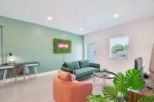 Brand New! 4 Bedroom 2.5 Bath Home Next To Design District