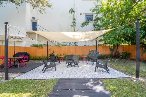 Brand New! 4 Bedroom 2.5 Bath Home Next To Design District