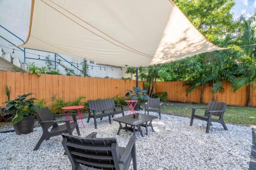 Brand New! 4 Bedroom 2.5 Bath Home Next To Design District