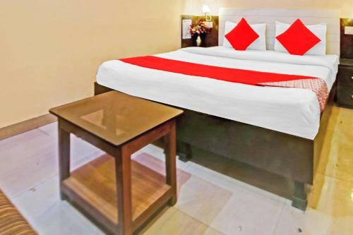 Oyo Flagship 83426 Hotel City Palace
