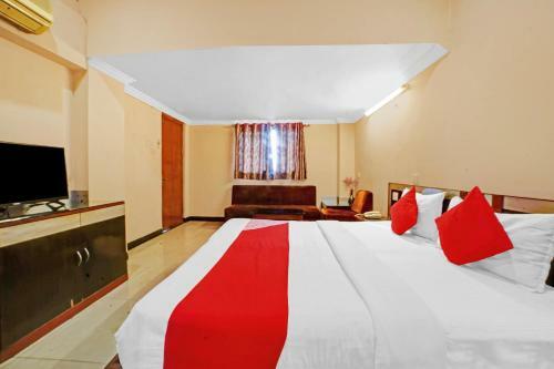 Oyo Flagship 83426 Hotel City Palace