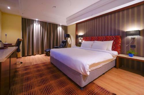 Hotel Babylon Capital