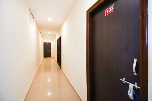 Oyo Flagship 45586 Hotel Airport Inn