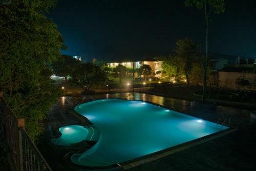 Hotel The Tattwaa Corbett Spa & Retreat