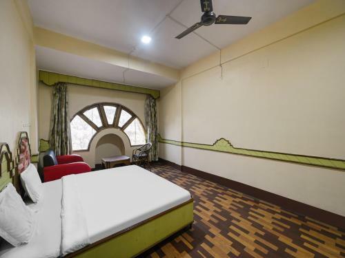 Hotel Capital O 84581 The Prestige Tridev