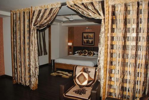 Fabhotel Raj Residency II